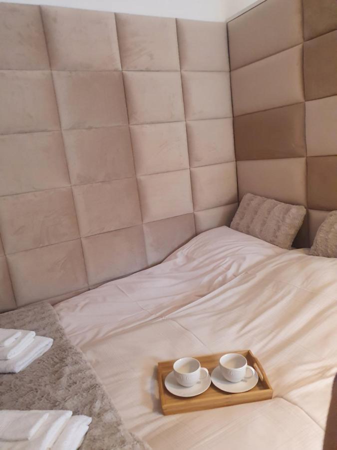Apartament Beige Z Ogrodkiem Дзивновек Экстерьер фото